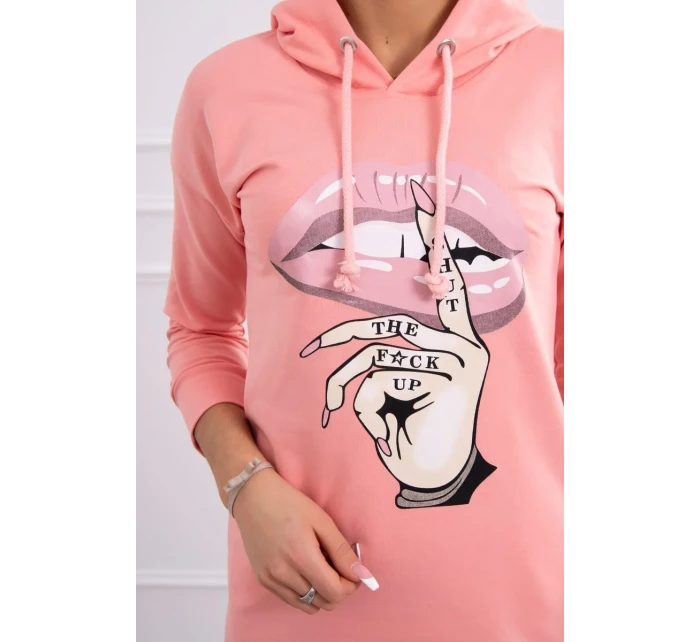 Šaty s dlhším chrbtom a farebnou marhuľovou potlačou Šaty s dlhším chrbtom a farebnou marhuľovou potlačou