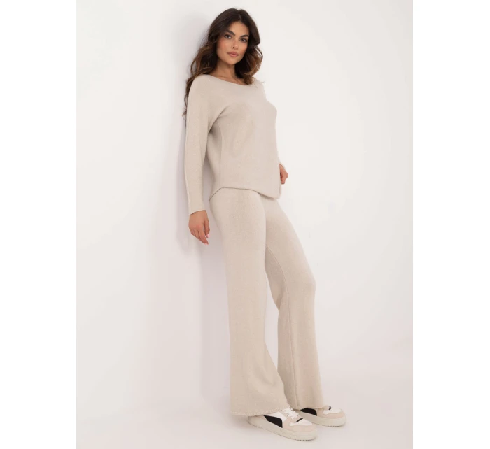 Súprava IT KMPL 2219.51 svetlo béžová