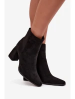 Dámske členkové čižmy na podpätku Inessa - čierne Dámske členkové čižmy na podpätku Inessa - čierne
