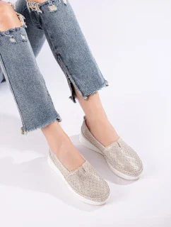 Pohodlné dámske zlaté poltopánky bez podpätku