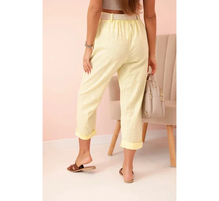 Dámské model 21035583 kalhoty s bavlnou a páskem žluté - K-Fashion
