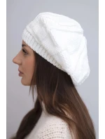 Dámska zimná vlnená čiapka baretka K414 biela