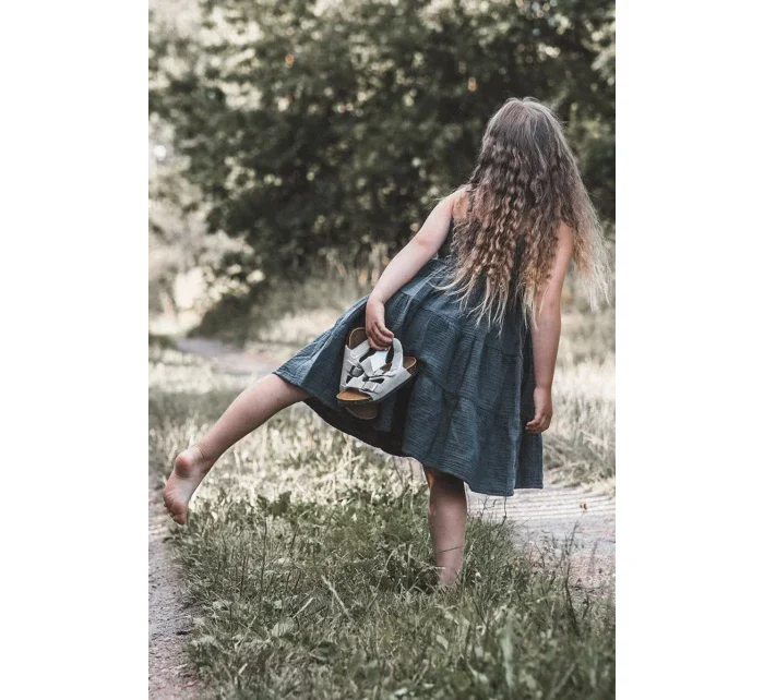 Detské sandále na korkovej platforme, zapínanie na suchý zips, sivé Rorria