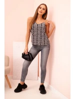 Dámsky top s ramienkami, reťazou a geometrickým vzorom béžová + čierna Dámsky top s ramienkami, reťazou a geometrickým vzorom béžová + čierna