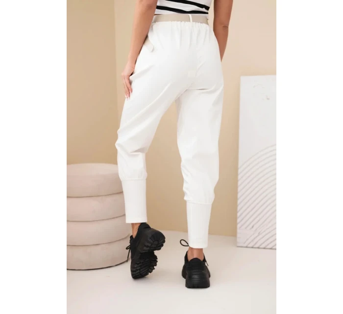 Dámske bavlnené nohavice s vysokým pásom a opaskom ecru