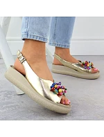 Dámske kožené sandále Filippo DS6983 s korálkami a zlatou metalízou