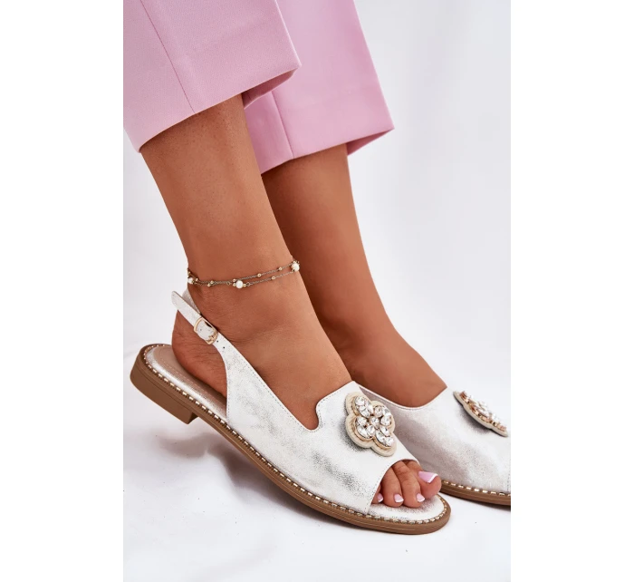 Sandały Damskie Na Płaskim Obcasie Z Ozdobnym Detalem S.Barski KV51-080 Srebrne