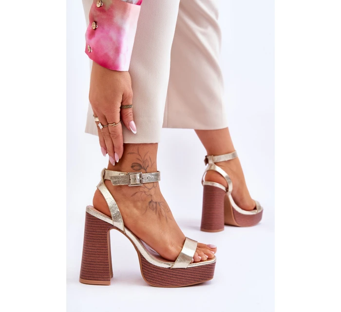 Kožené Sandály Na model 21620461 Platformě zlato Marina - Boto