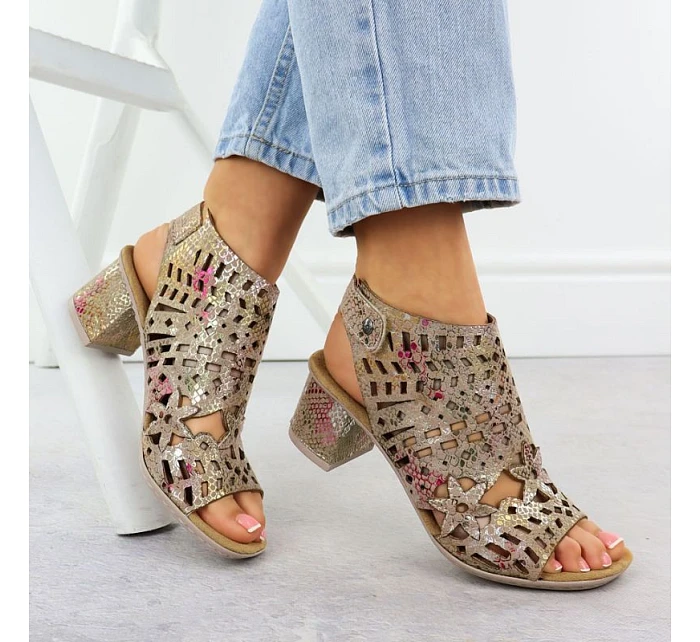 dámské ažurové sandály model 22073161 - Rieker