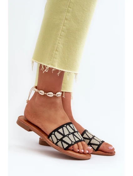 Dámské černé sandály na ploché podrážce model 21657438 - Boto