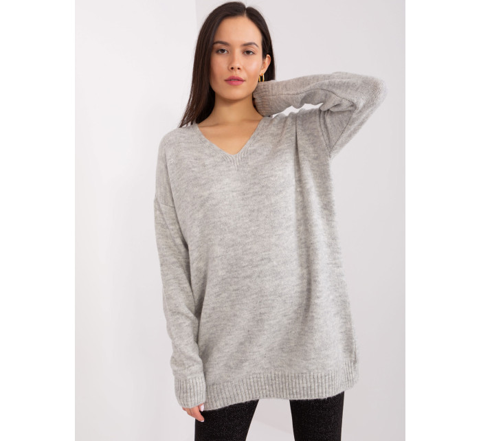 Svetlo šedý oversized sveter od RUE PARIS