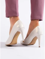 Praktické lodičky bílé dámské na širokém podpatku Praktické lodičky bílé dámské na širokém podpatku