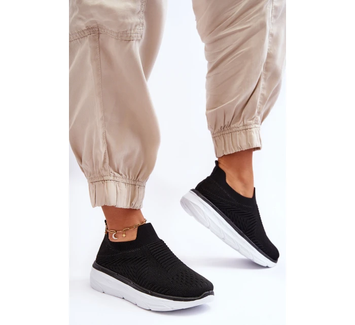 Dámská nazouvací sportovní obuv Černá model 21622815 - Boto