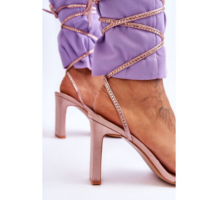 Elegantné viazané sandále s kamienkami Nude Nessy