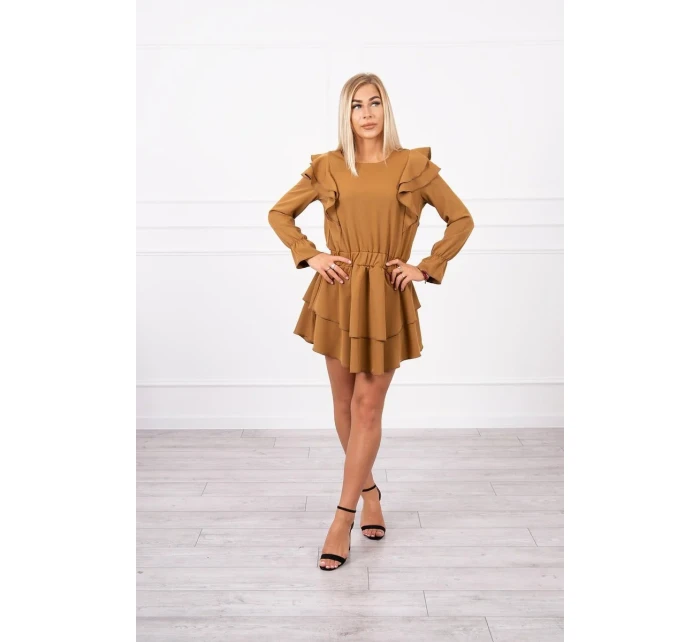 Šaty s vertikálnymi volánikmi camel Šaty s vertikálnymi volánikmi camel