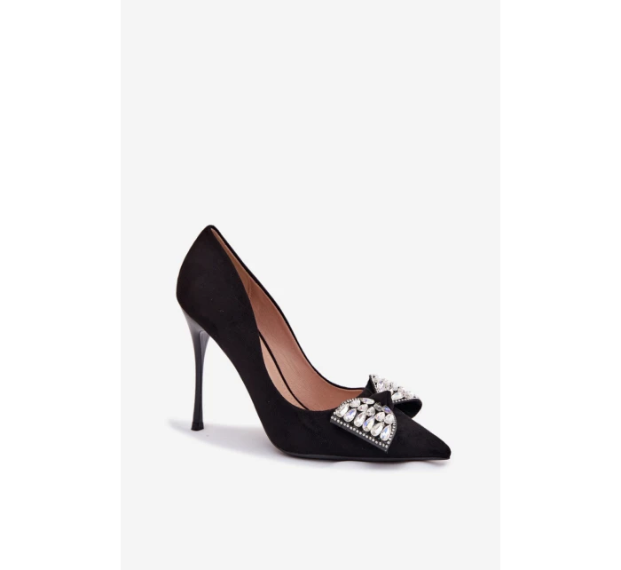 Lodičky s ihlovým podpätkom model 221922 Krok vo veľkom štýle