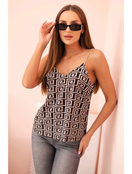 Dámsky top na ramienka s reťazou a geometrickým vzorom camel + black Dámsky top na ramienka s reťazou a geometrickým vzorom camel + black