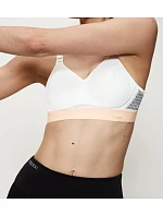 TRIACTION HYBRID LITE - Ľahká športová podprsenka pre maximálne pohodlie Triumph