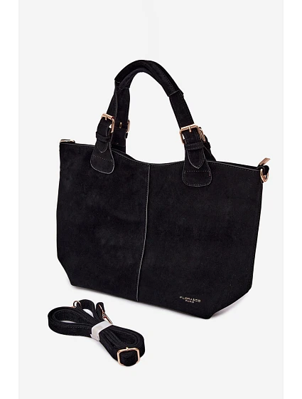 Černá kabelka z imitace semiše model 22111658 - Flora&Co