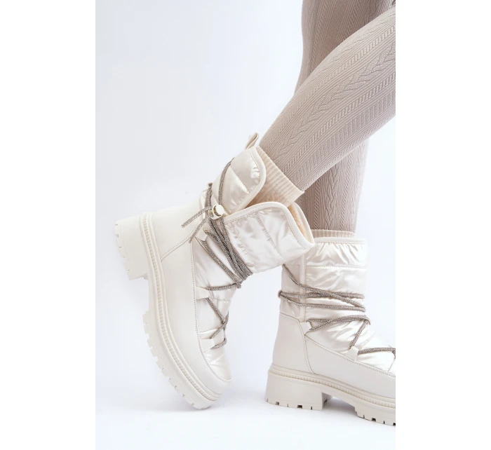 Dámské bílé zimní boty s ozdobným šněrováním model 21645231 - Boto