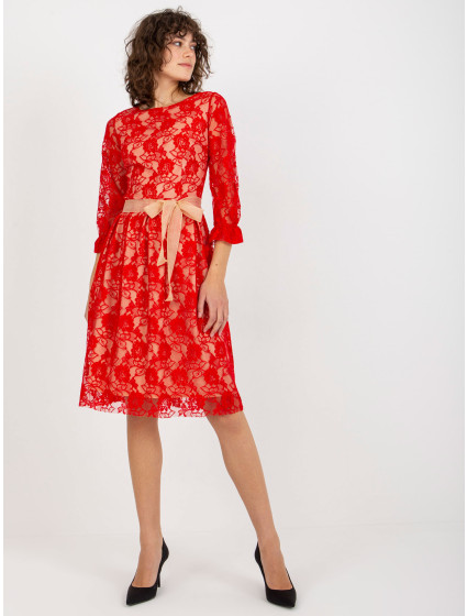 Dámske elegantné čipkované šaty - červené