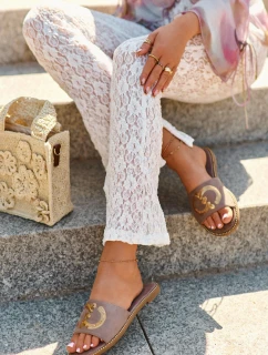 Damskie Płaskie Klapki Z Cekinami S.Barski KV27-052 Brązowe