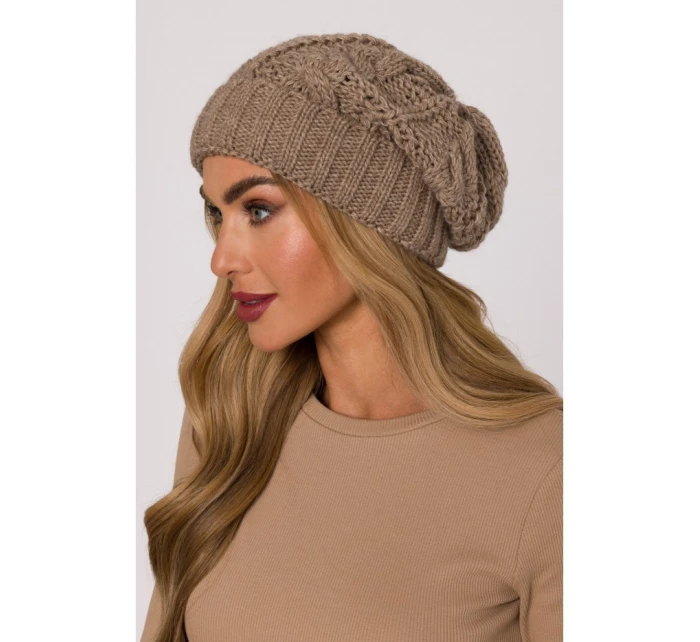 M897 Pletená káblová čiapka - béžová