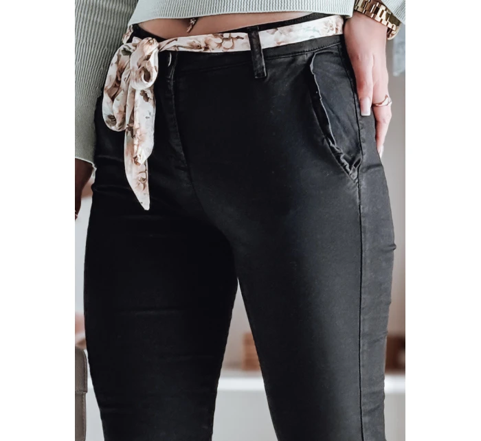 Dámské látkové chinos kalhoty s páskem černé Dstreet model 21986626 - FashionStreet Dámské látkové chinos kalhoty s páskem černé Dstreet model 21986626 - FashionStreet