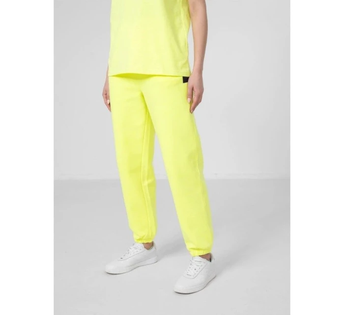 Dámské tepláky model 21429617 dámské - 4F Dámské tepláky model 21429617 dámské - 4F