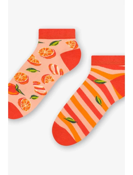 Krátke asymetrické pánske ponožky 035