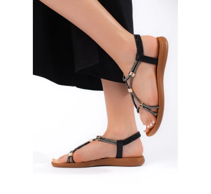 Moderné čierne sandále na podpätku pre ženy Moderné čierne sandále na podpätku pre ženy