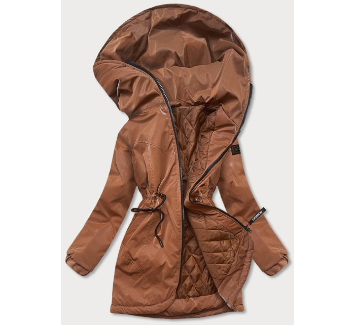 Dámska bunda v karamelovej farbe s kapucňou (B8105-12)