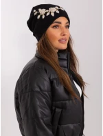 Čiapka AT CZ 2329 1.85 čierna a béžová Čiapka AT CZ 2329 1.85 čierna a béžová