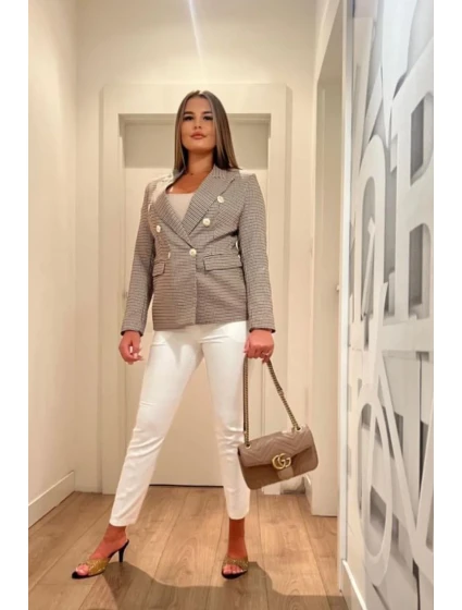 Bunda model 193064 Cabba