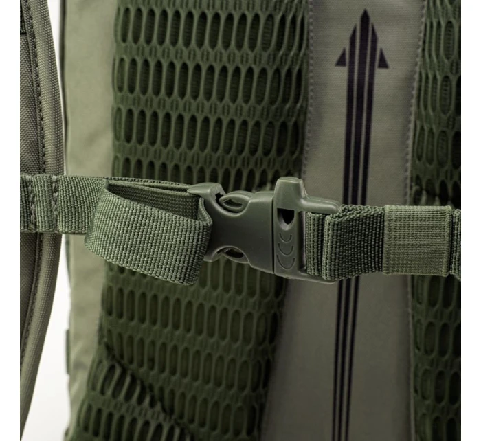 Batoh  37 model 20068638 - Magnum