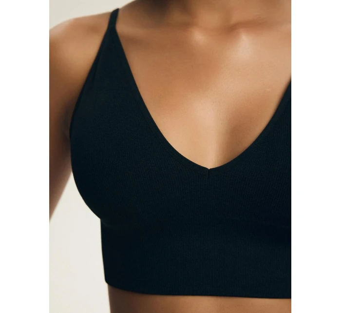 Podprsenka s kosticí  2 A'2 S2XL model 22012174 - HENDERSON LADIES