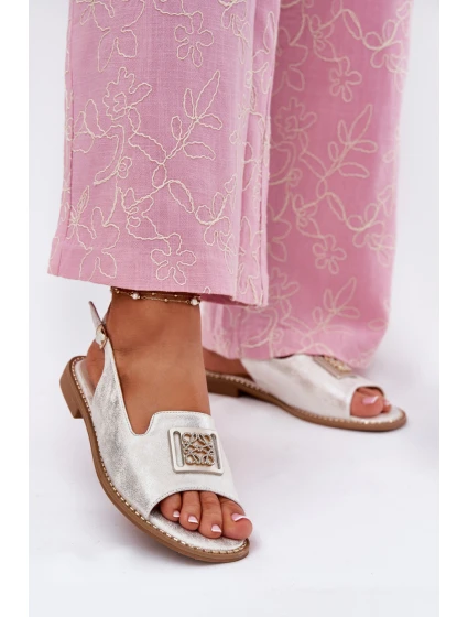 Sandále model 215716 Krok vo veľkom štýle