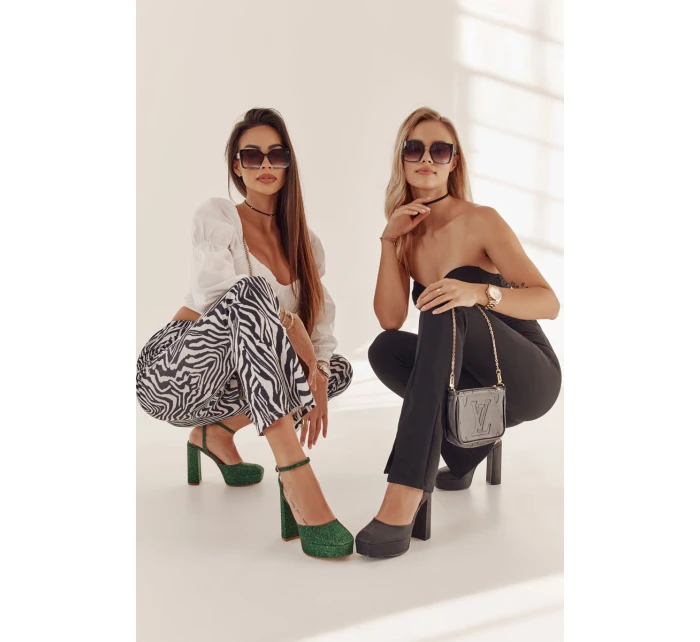 Dámské sandály třpytivé na podpatku model 21597005 - Boto