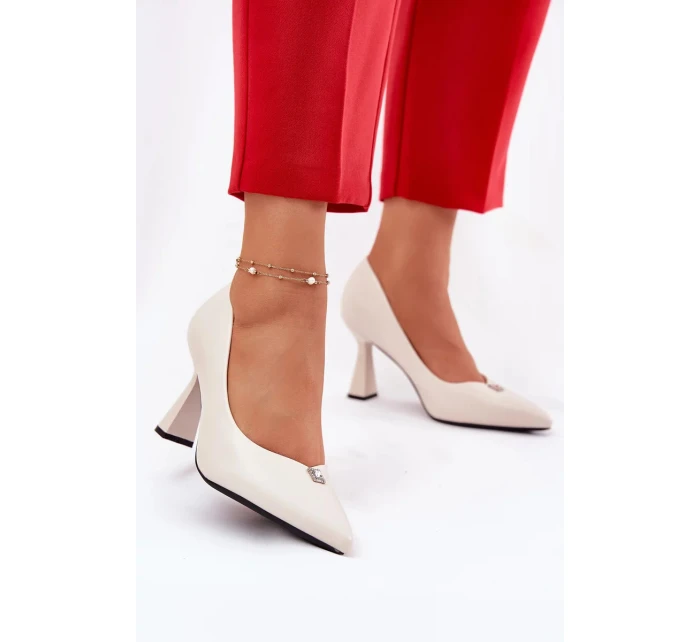 Elegantní dámské lodičky na rozšířeném jehlovém podpatku Vinceza – béžové Elegantní dámské lodičky na rozšířeném jehlovém podpatku Vinceza – béžové