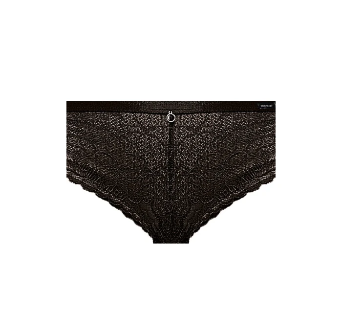 ELISABETH BRAZILIANS