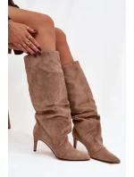 Topánky na podpätku model 221153 Krok vo veľkom štýle