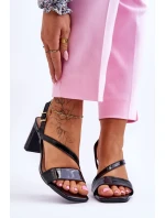 Dámské lakované sandály na podpatku Černá Carrie Dámské lakované sandály na podpatku Černá Carrie