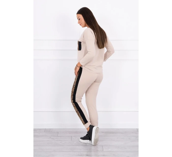 Sada s leopardím potlačou v béžovej farbe