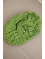 Dámska zimná čiapka s ozdobným pletením a kryštálmi K398 pistáciová