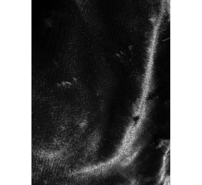 Černá dámská bunda s kožešinovou podšívkou model 21247366 - J.STYLE