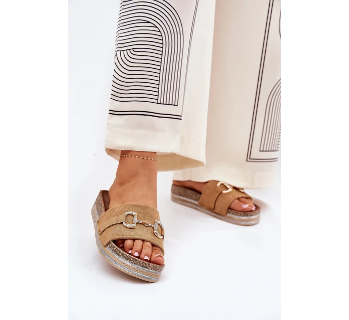 Klapki Damskie Na Platformie Ze Złotą Ozdobą I Brokatem Camel Morisela