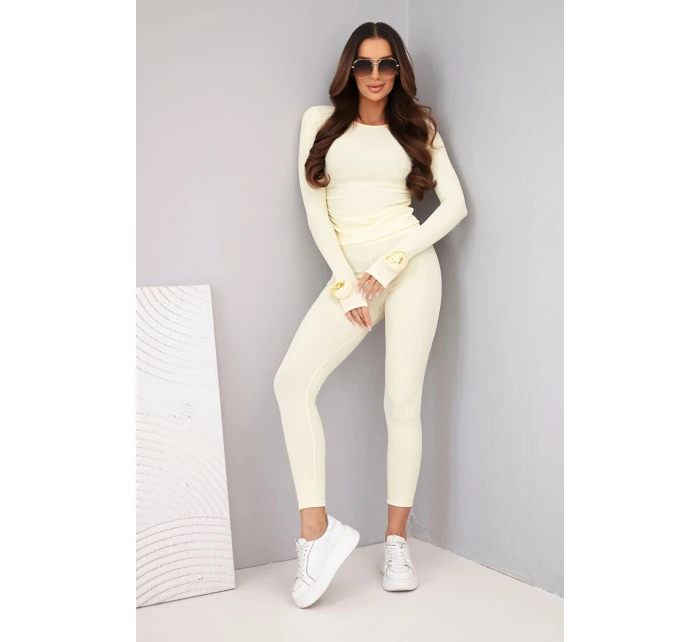 Dámsky pruhovaný viskózový set s dlhým rukávom a legínami žltý