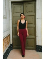 Kalhoty s  bordó model 21319171 - STYLOVE