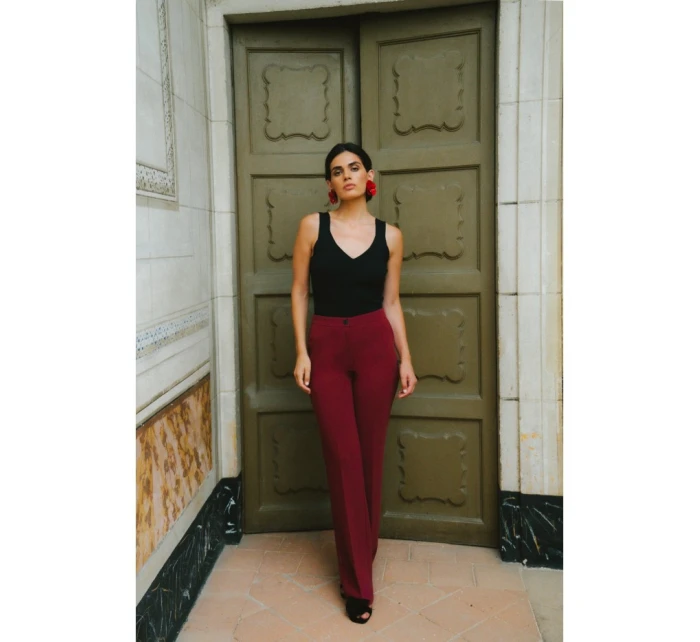 Kalhoty s  bordó model 21319171 - STYLOVE