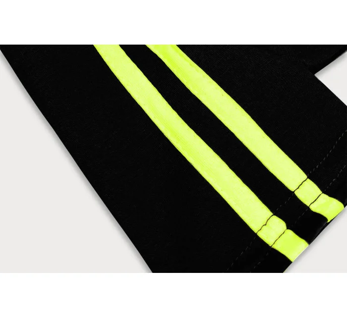 Černé bavlněné dámské legíny s lampasy model 16150416 - J.STYLE Černé bavlněné dámské legíny s lampasy model 16150416 - J.STYLE